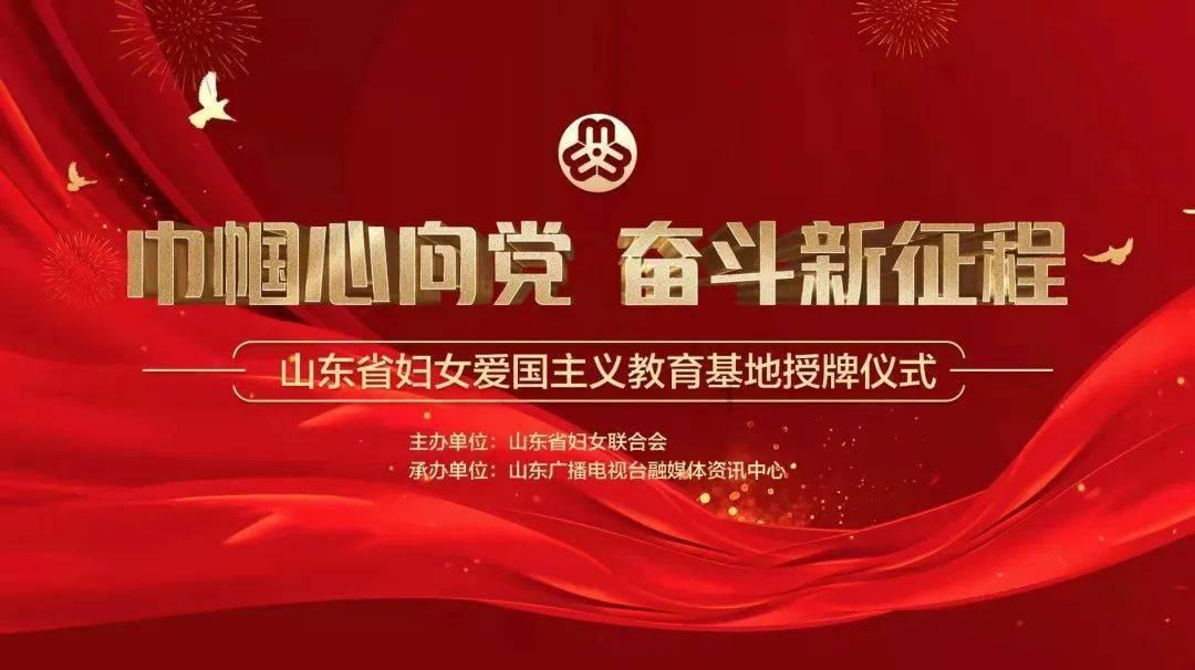 时尚芭比做美甲